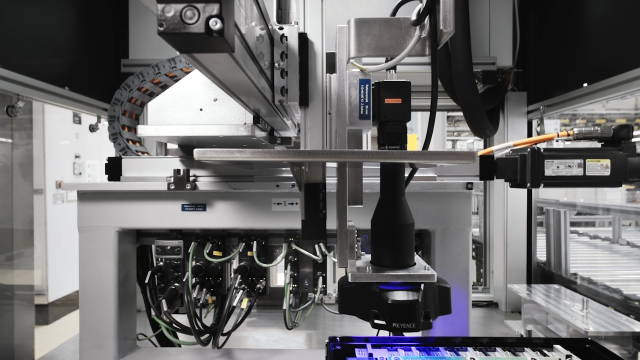 Intelligentes optisches Laserschweißen für Batterieanschlüsse mit KI-basierter Inspektion – Präzision, Effizienz und Sicherheit in der Hochvolumenproduktion