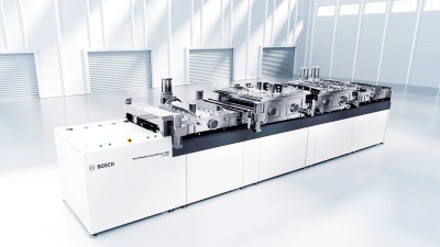 Inline coating system from Bosch Manufacturing Solutions enabling automated, scalable coating processes from research to industrial production.